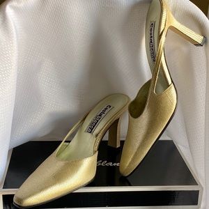 Women’s shoes